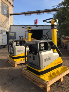  в прокат в Воткинске. У нас лучшая цена за сутки! Возможность взять в аренду с выгодной скидкой до 40% при экспресс доставке 24/7. И помните, ночью стоимость еще дешевле на 30%! #арендапрокат #виброплита #выгодно