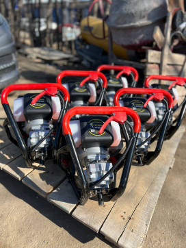  в прокат в Воткинске. У нас лучшая цена за сутки! Возможность взять в аренду с выгодной скидкой до 40% при экспресс доставке 24/7. И помните, ночью стоимость еще дешевле на 30%! #арендапрокат #виброплита #выгодно